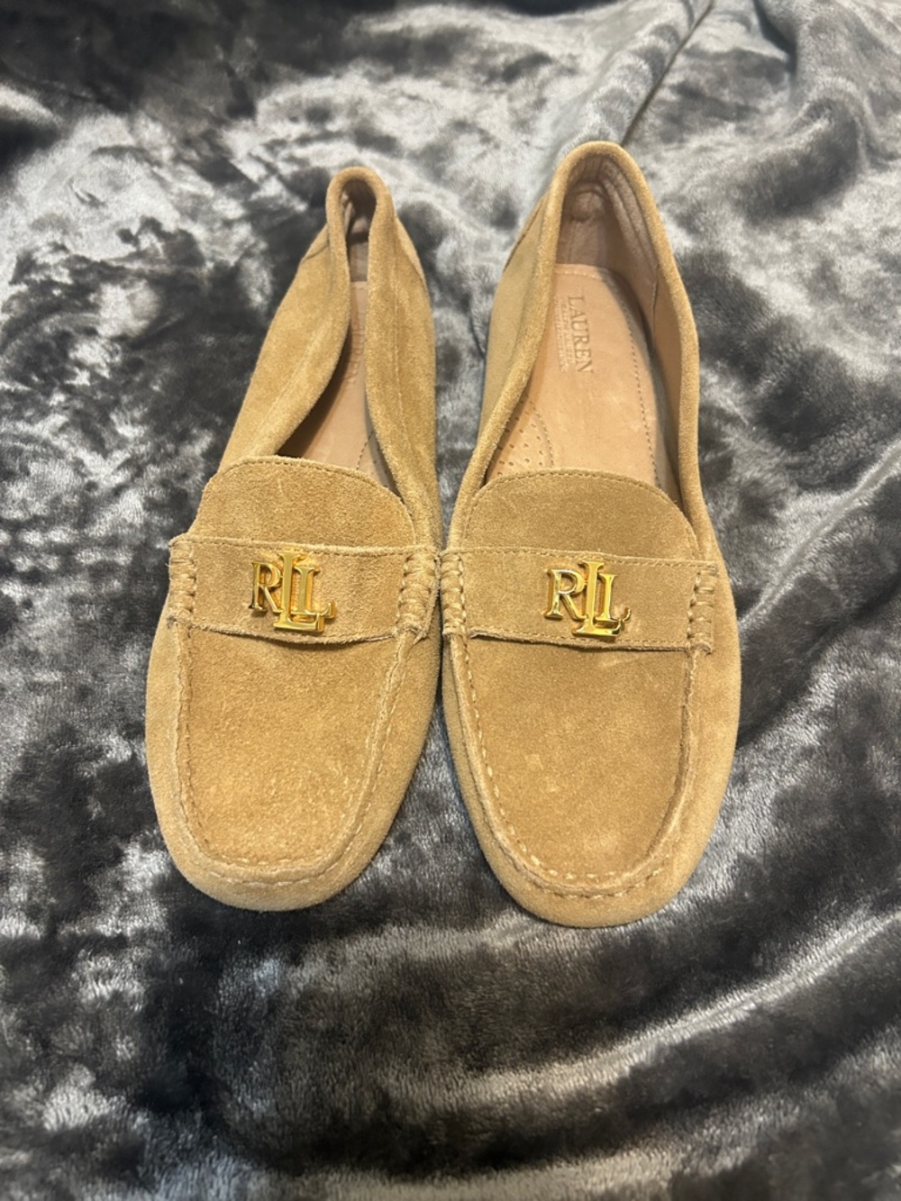New Ralph Lauren Tan Suede Loafers with Gold RLL Accent 9.5